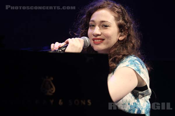 REGINA SPEKTOR - 2012-07-05 - PARIS - Le Trianon - 